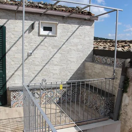 Belvedere All'idria 4*