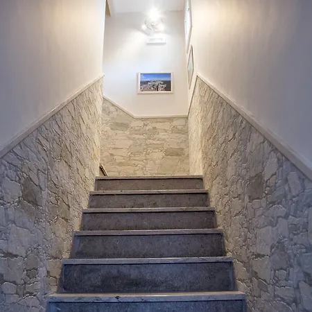 Bed & Breakfast Belvedere All'idria 3*